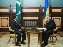 Україна та Пакистан мають відновити регулярний діалог - П.Порошенко