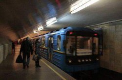 Метро в Киеве возобновляет свою работу