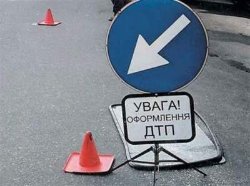 «Тяжелое» ДТП на Тернопольщине: каток коммунальщиков раздавил легковушку