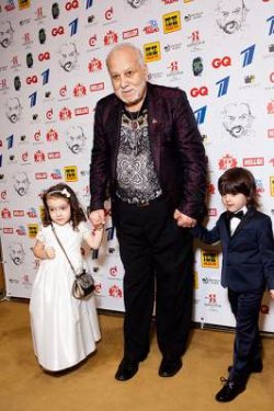 Филипп Киркоров привел детей на премьеру шоу «Я»