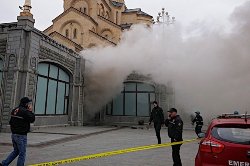 У Грузії загорівся найбільший православний храм