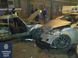 В Одессе «Lexus» столкнулся с «Daewoo», погибла женщина