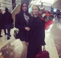 Мать Оксаны Фёдоровой сделала неудачную пластическую операцию