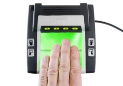 У столичных полицейских появился сканер для снятия отпечатков пальцев