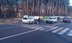 Под Киевом вдребезги разбились две иномарки