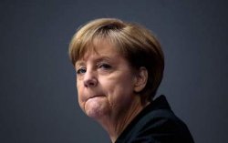 Меркель пообещала Греции сильную поддержку ЕС
