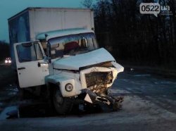Жуткое ДТП на Кировоградщине: легковушка загорелась, водитель погиб