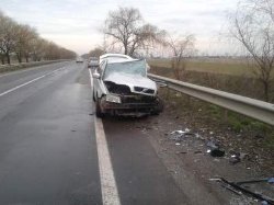 Смертельное ДТП на Закарпатье: легковушка врезалась в грузовик
