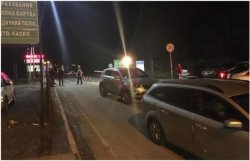 Автомобилисты заблокировали КПП на границе со Словакией