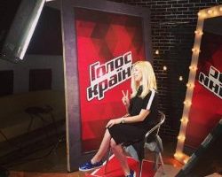 Тоня Матвиенко заинтриговала снимком в студии проекта «Голос країни» Тоня Матвиенко заинтриговала снимком в студии проекта «Голос країни»