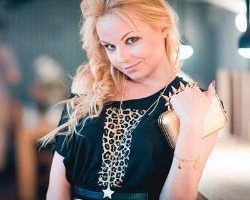 Новым хитом Алисы Вокс стала песня Скрябина Новым хитом Алисы Вокс стала песня Скрябина