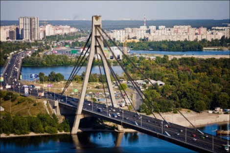 Кличко утвердил переименование Московского проспекта в честь Бандеры