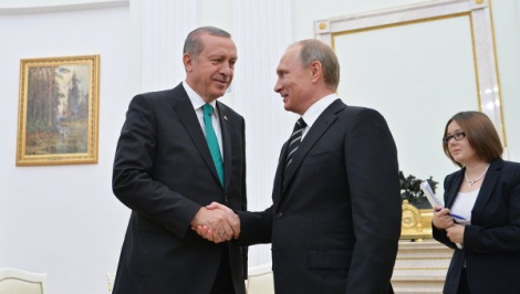 Эрдоган прилетел в Санкт-Петербург и пожал руку Путину