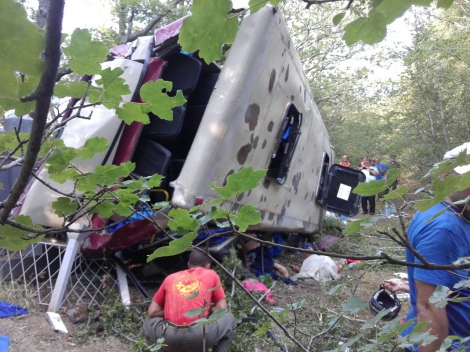 ДТП в Крыму: автобус упал в пропасть, погибли пять человек