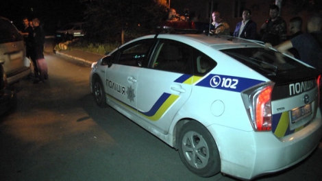 В Киеве ночью была перестрелка: пострадавший в реанимации, подозреваемый задержан