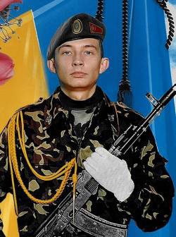 Сегодня Роману Сеху, убитому русскими на Донбассе, исполнилось бы 27 лет