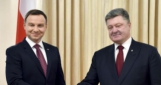 Порошенко и Дуда призвали мир усилить давление на Россию