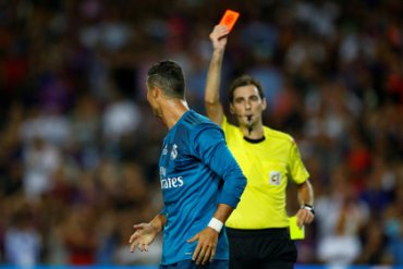 Федерация футбола Испании дисквалифицировала Роналду на пять матчей