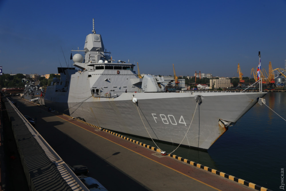 В Одессу зашло сразу шесть кораблей НАТО