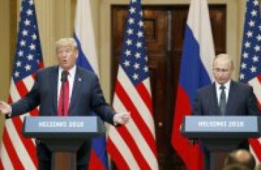 Американцы считают, что Трамп слишком дружелюбен по отношению к России