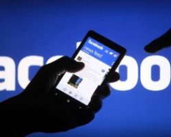 Еврокомиссия пригрозила Facebook финансовыми санкциями