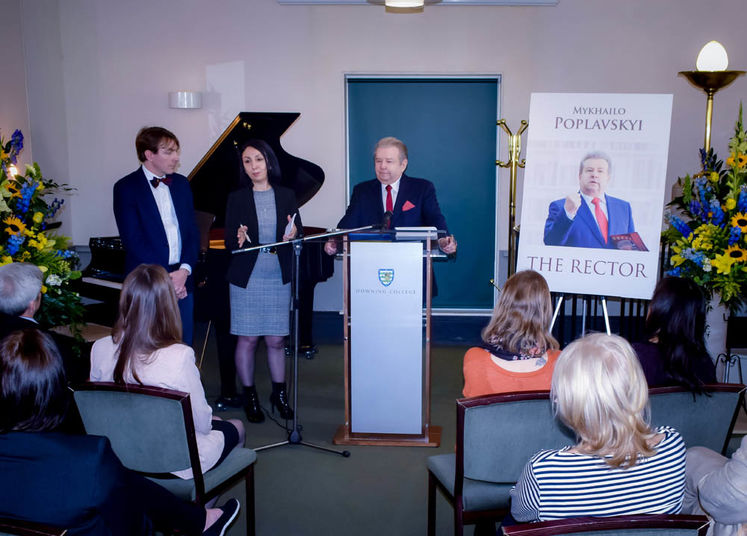 Поплавский представил свою книгу «Ректор» в Кембриджском университете