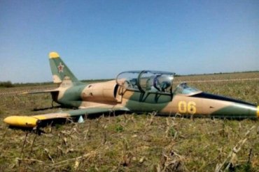 Российский самолет упал в Азовское море – летчики погибли