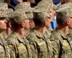 Украинское войско будет шагать по-новому